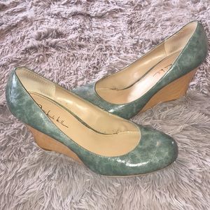 Nicole Miller WEDGES